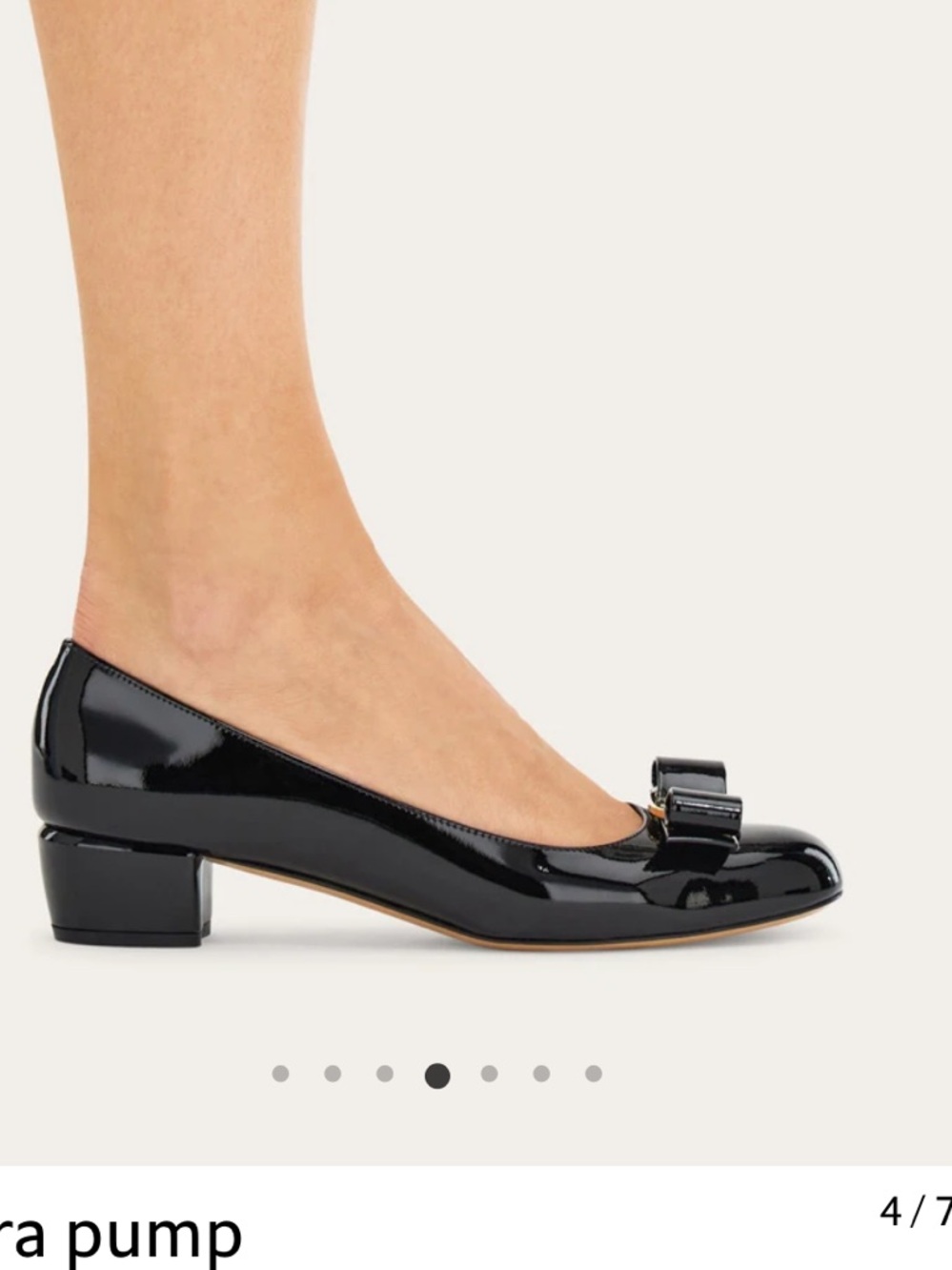 Ferragamo Vara Bow Pump - Picture 3 of 9